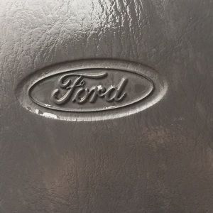 Meet your Posher, Brittney